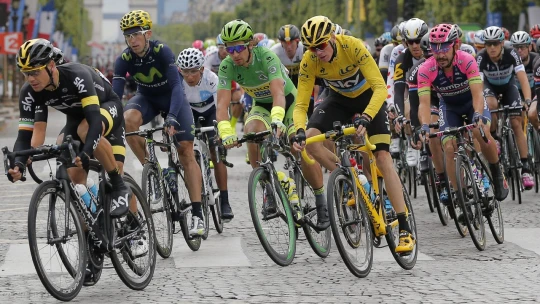 Inteligentné toalety aj ubytovacia lotéria. Aké kuriozity skrýva Tour de France?