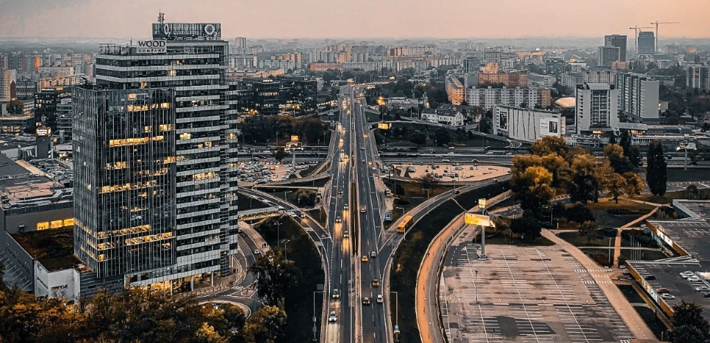 Analýza: Ceny nehnuteľností sú nadhodnotené o 19 %. Bublina ale tak skoro nepraskne