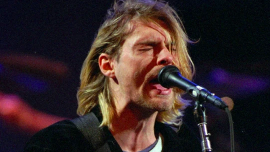 Rozbitá gitara Kurta Cobaina ide do aukcie. Jeho najcennejší kúsok sa predal za 6 miliónov