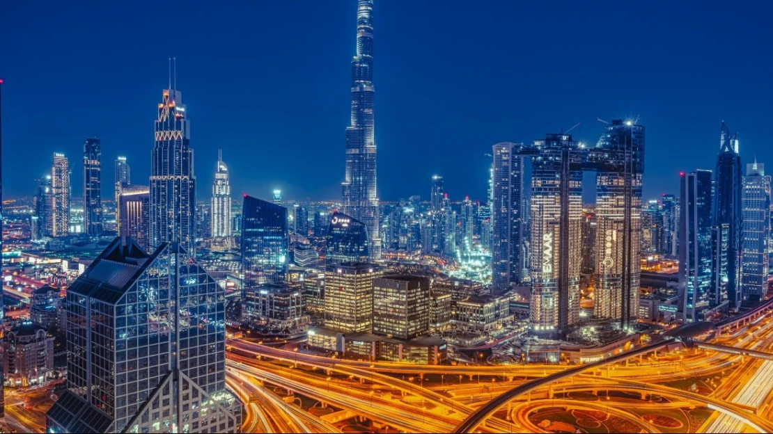 Veľmi drahé pivo, ale aj extrémne lacný benzín. Koľko stojí život v Dubaji?