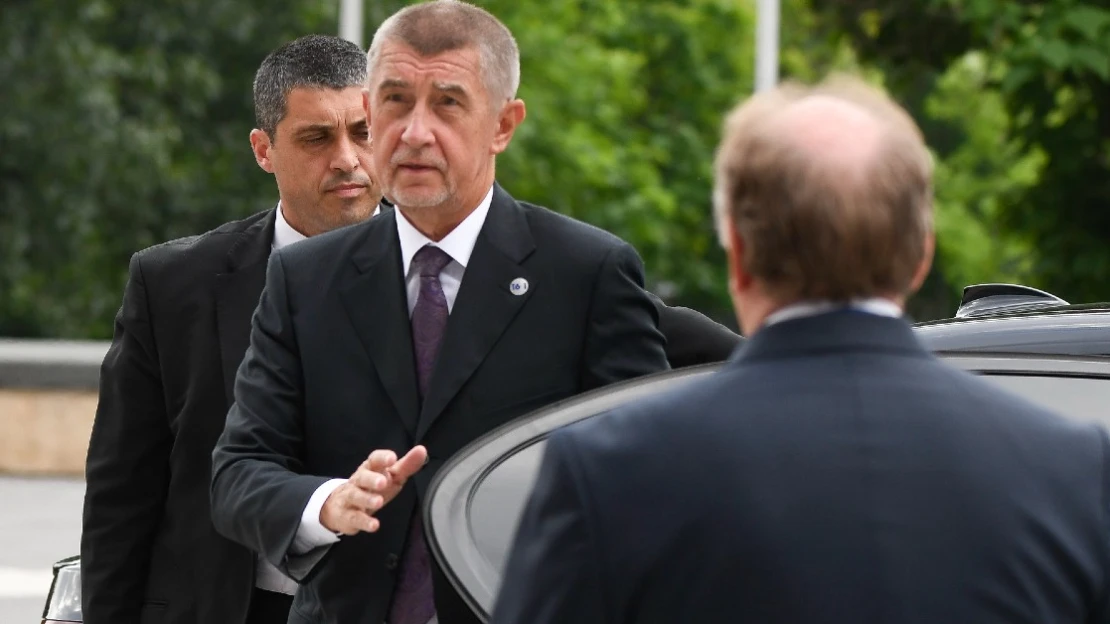 Babiš priznal nákup nehnuteľností cez offshorové firmy. Tvrdí, že nič nevlastní