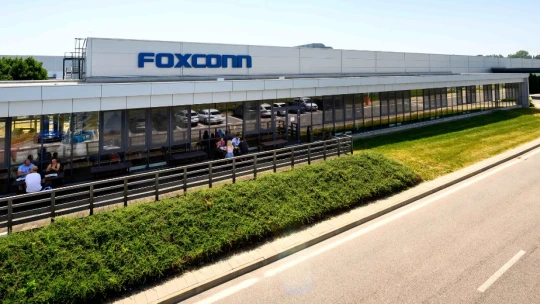 Foxconn prekonáva očakávania, dosiahla rekordné výnosy. Rast ťahá najmä AI a cloudové služby