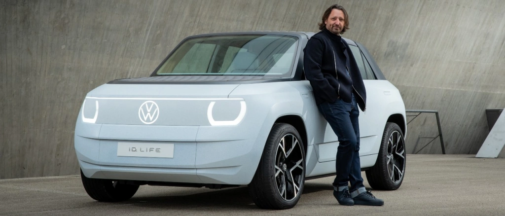 Šéfdizajnér VW: V autách budeme pracovať, hrať sa. Tým smerom sa bude uberať aj dizajn