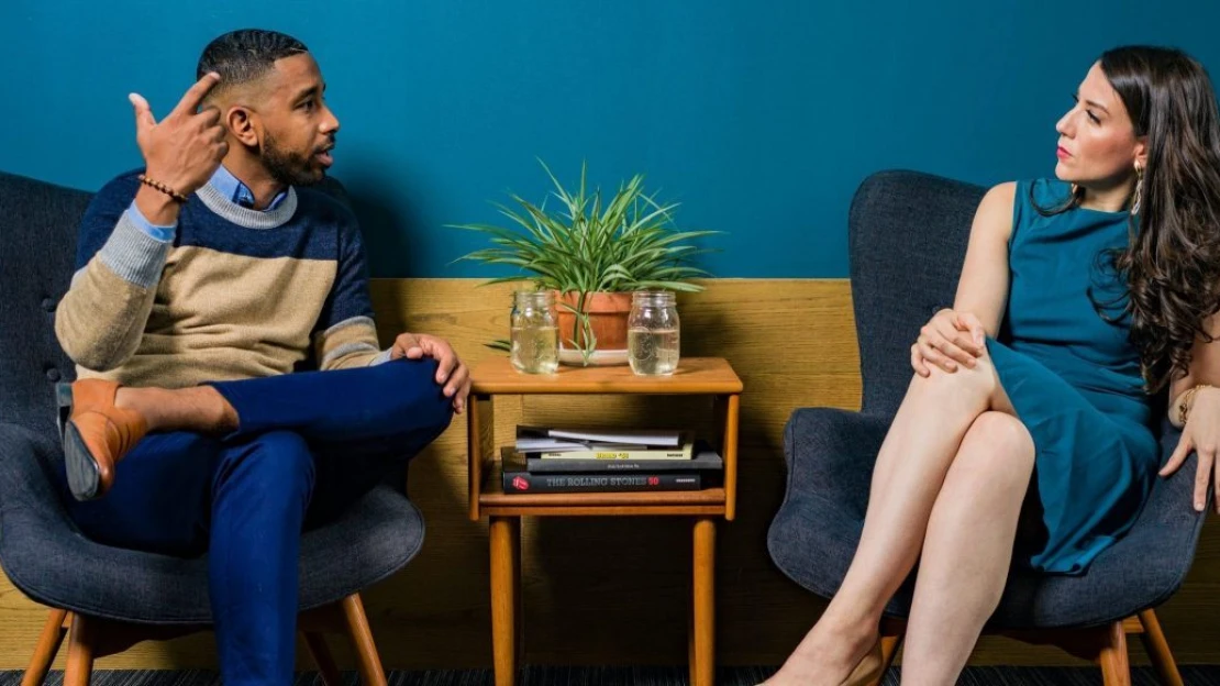 Ako sa pýtať lepšie? Osvojte si umenie dobrých otázok v piatich krokoch