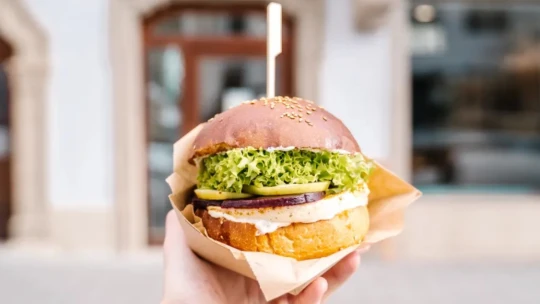 Regal Burger či Poke Bistro? Vďaka investícii bude CF Group otvárať 20 nových prevádzok