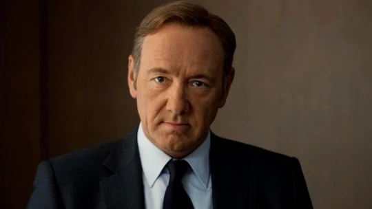 Kevin Spacey musí zaplatiť producentom „House Of Cards“ 31 miliónov dolárov