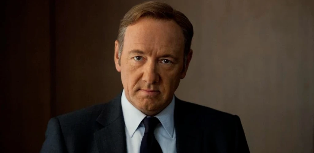 Kevin Spacey musí zaplatiť producentom „House Of Cards“ 31 miliónov dolárov