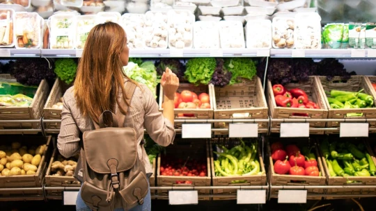 Potraviny zdražejú o 10 až 20 percent. Producenti žiadajú lepšie dotácie a nižšie marže reťazcov