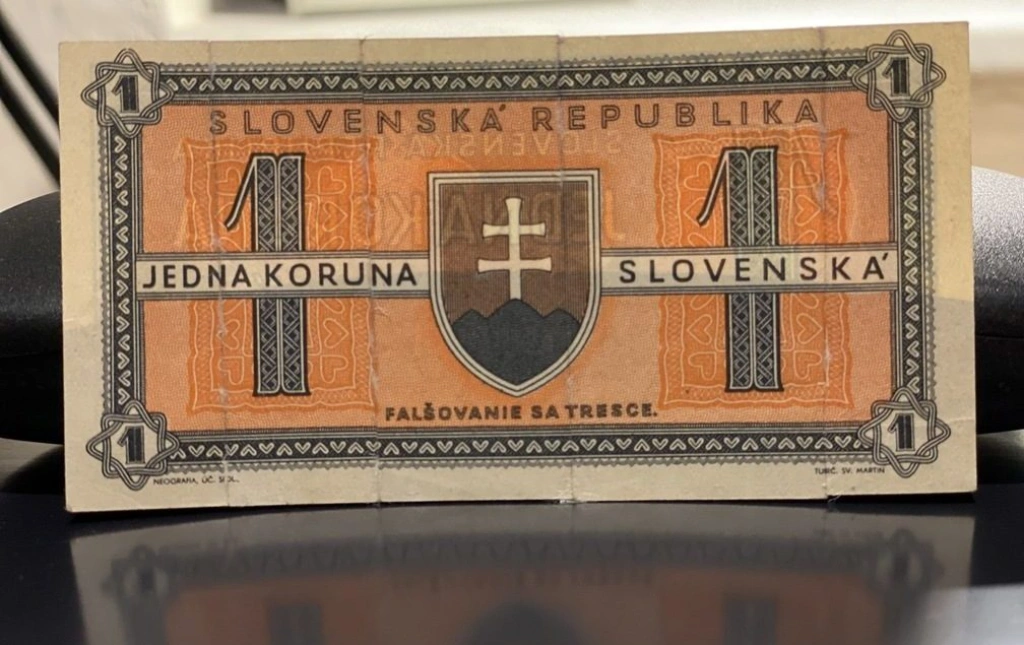 Aukčný rekord. Slovenská koruna z roku 1945 sa vydražila za takmer 50-tisíc eur