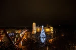 Vianočný stromček vo Vilniuse, hlavnom meste Litvy.