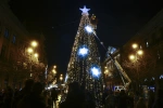 Vianočný stromček v meste Pamplona na severe Španielska.
