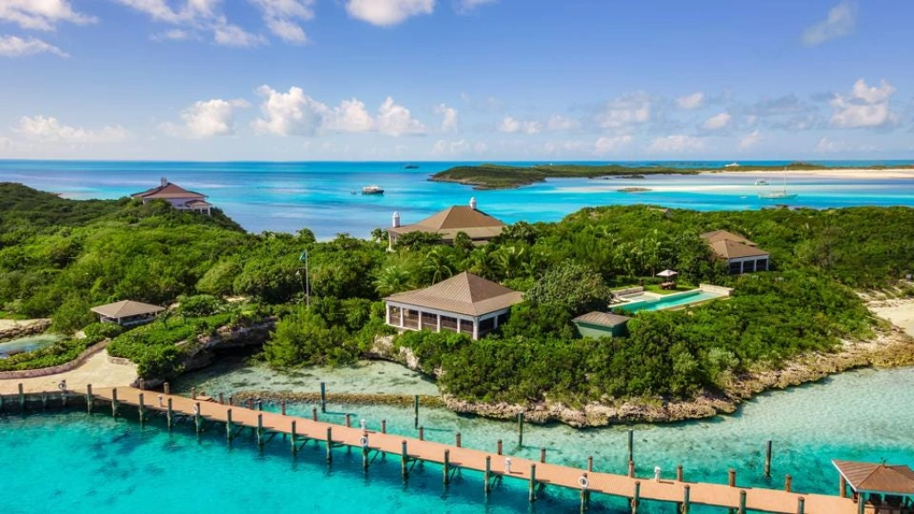 Lákadlo pre miliardárov. Koľko stojí tento súkromný ostrov s vilkou na Bahamách?