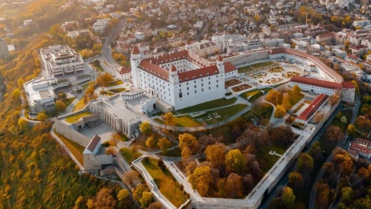 Bratislava dobieha západné metropoly. Byty v hlavnom meste sú u nás drahšie ako v Ríme