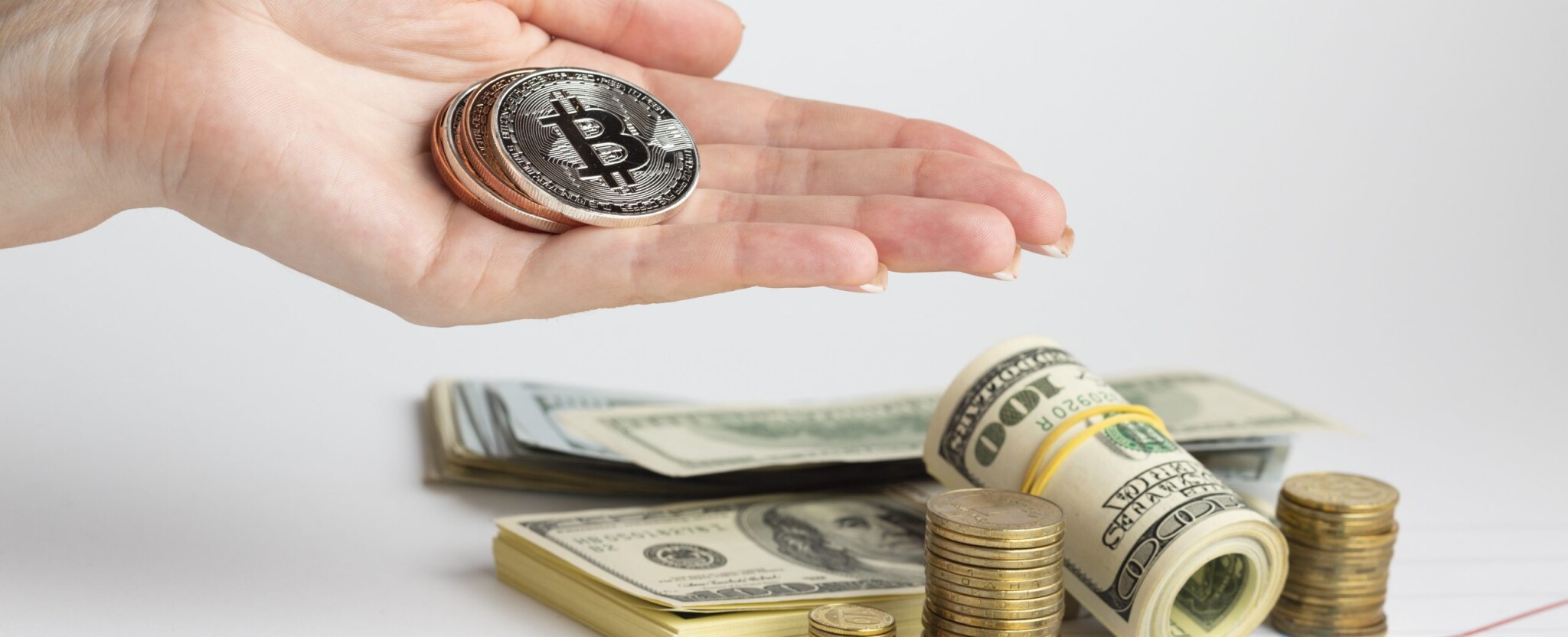 Bitcoin vo štvrtok klesol na niekoľkomesačné minimum. Môže za to aj situácia v Kazachstane