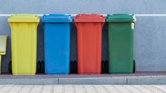 Plné kontajnery odpadkov už nehrozia: Firmy Birdz a Sensoneo ohlásili partnerstvo