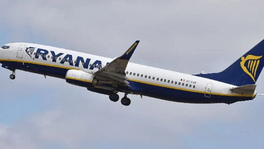 Ryanair predpokladá dvojnásobne vyššie straty. O koľko miliónov nízkonákladovka príde?