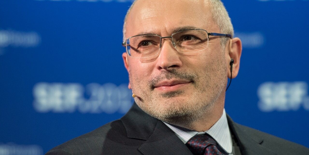 Nechceme vojnu, hovoria ruské osobnosti na čele s Chodorkovským. Reagujú aj oligarchovia
