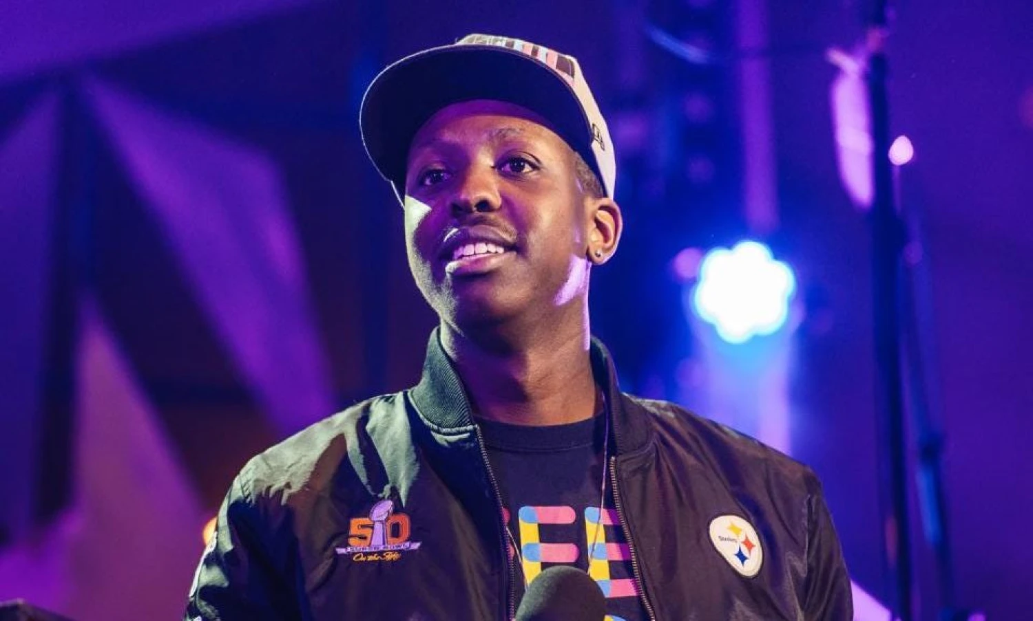 Pomáhal preraziť Edovi Sheeranovi aj Rite Ore. Zomrel producent Jamal Edwards