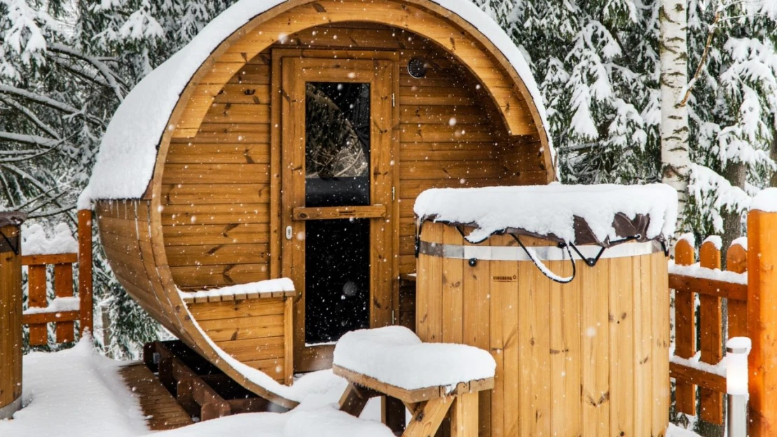 Magický autobus, Stouni či skok zo sauny do jazera. Kam vyraziť v zime, keď nelyžujete?