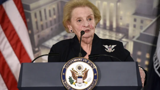 Zomrela Madeleine Albright. Prvá ministerka zahraničia USA mala české korene