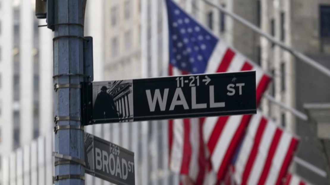 Wall Street má za sebou skvelý rok. Trhy pozdvihol ošiaľ okolo umelej inteligencie