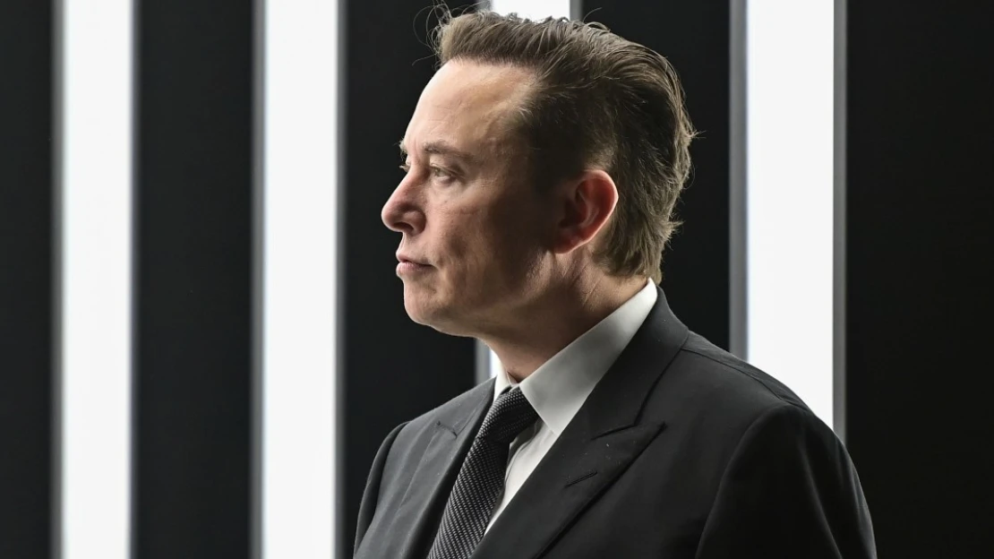 Elon Musk upúšťa od riskantného financovania siete Twitter. Zvolí rozumnejší spôsob?