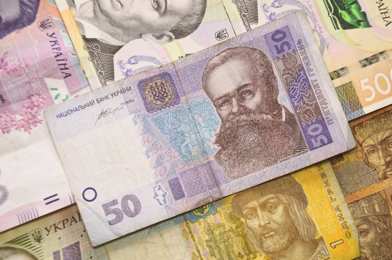 Tatra banka sprístupní výmenu hrivien na eurá. Kde si môžu Ukrajinci zameniť peniaze?