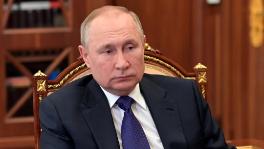 Putin pri hovore s Trumpom súhlasil s prerušením útokov na energetické objekty