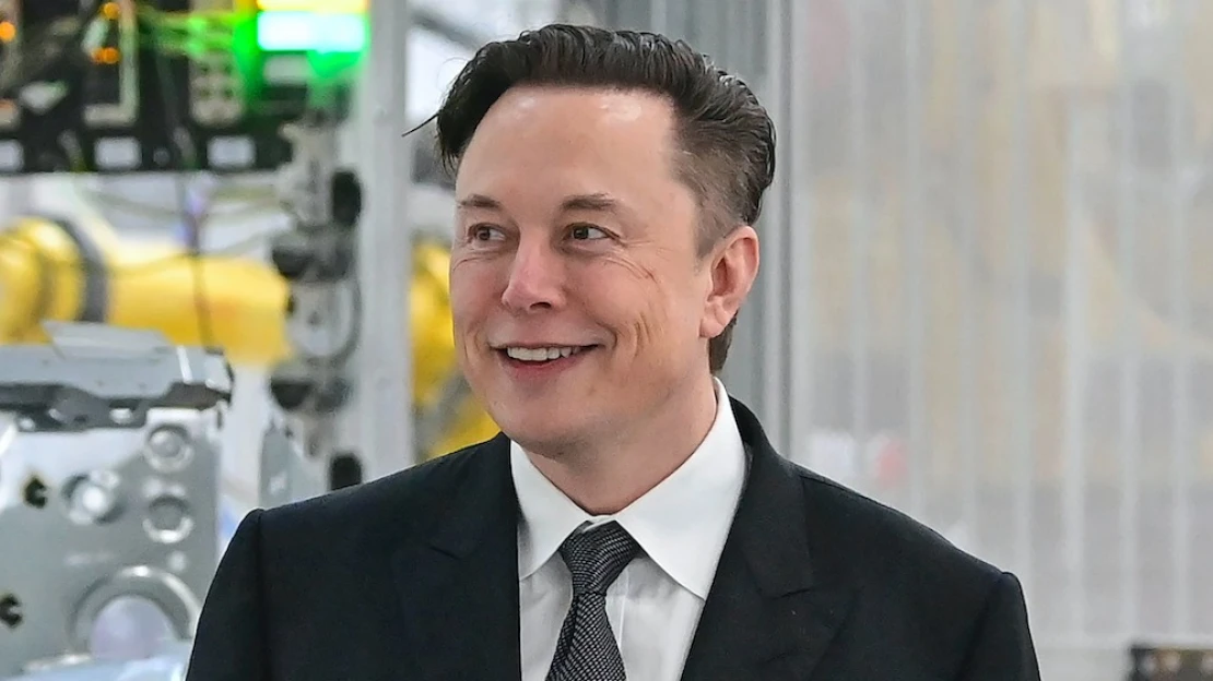 Twitter za Teslu: Musk predal časť akcií svojej automobilky za 4 miliardy dolárov