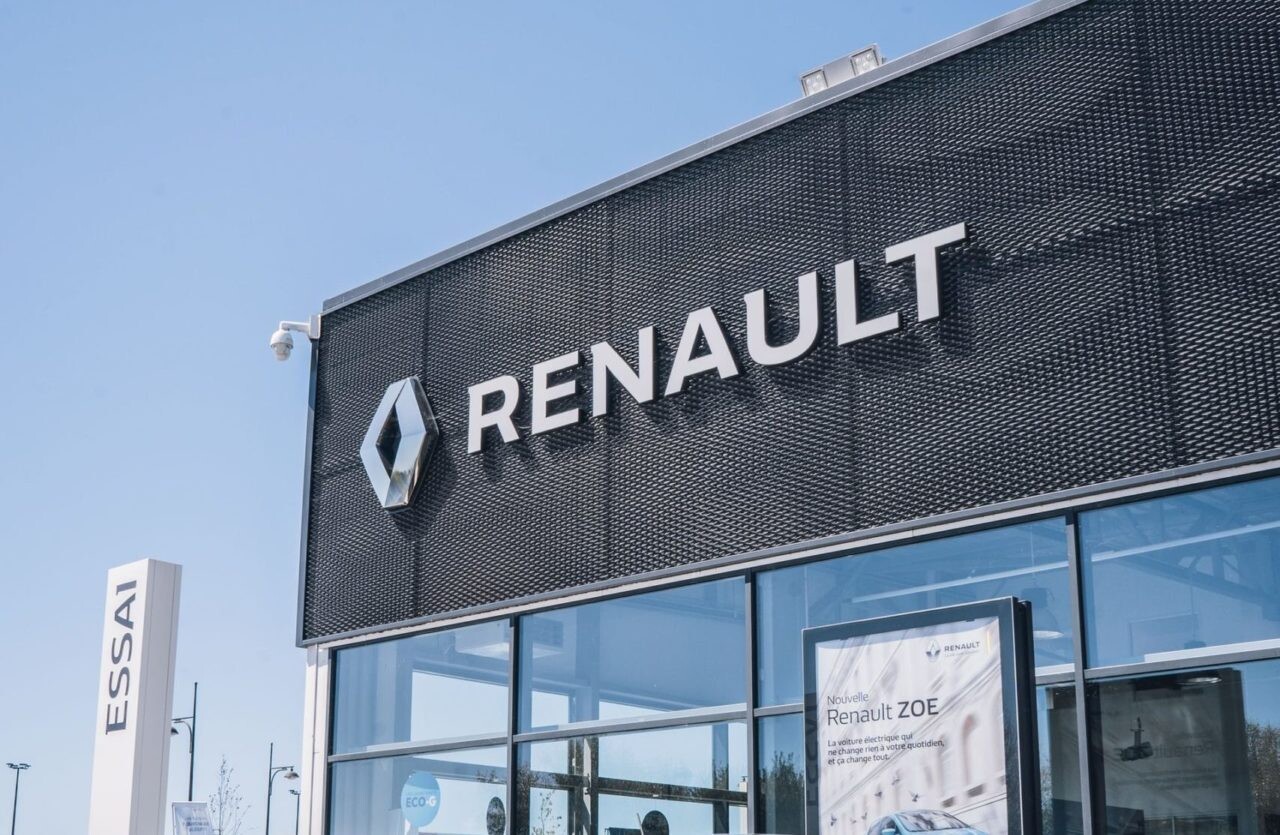Za jeden rubeľ? Renault mlčí po správe o prevode svojho podielu v ruskom AvtoVAZe