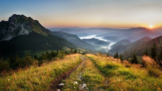 Demján videl prírodu zo strechy sveta. Úžas z jej krásy dnes šíri cez fotografie