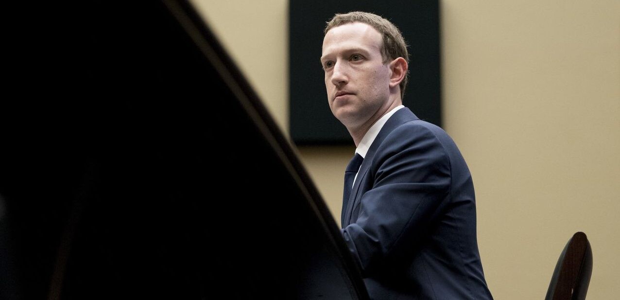 Žaloba na Zuckerberga: Šéfa Mety stíhajú za únik údajov miliónov užívateľov