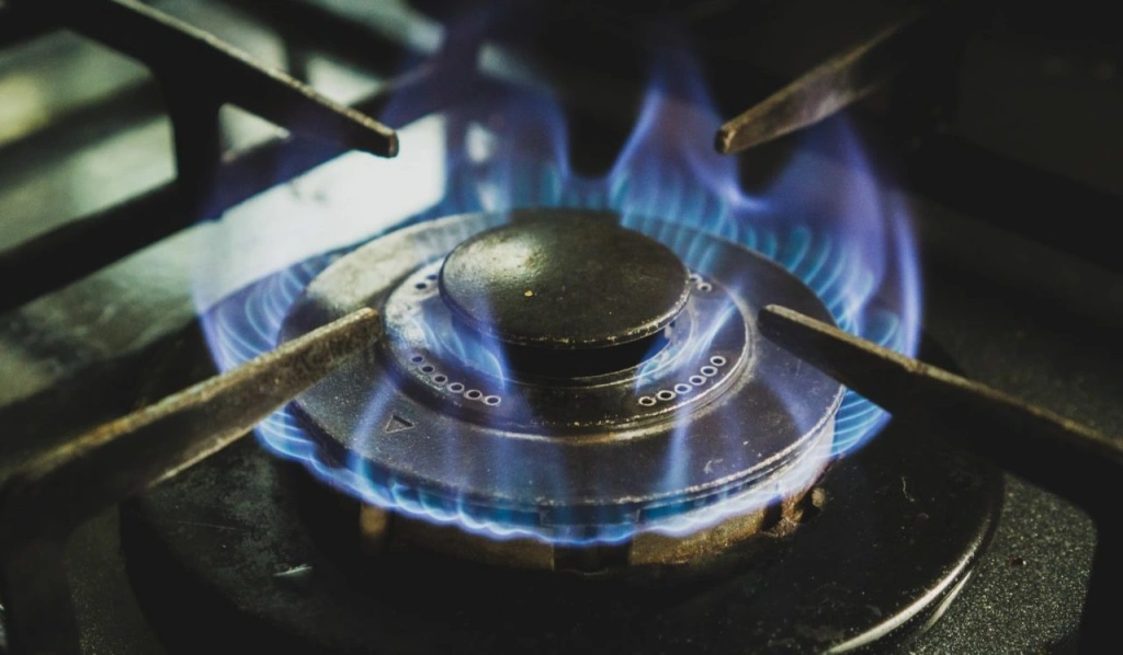 Ceny plynu pre domácnosti vzrastú v budúcom roku o 34 až 59 percent, oznámil Sulík