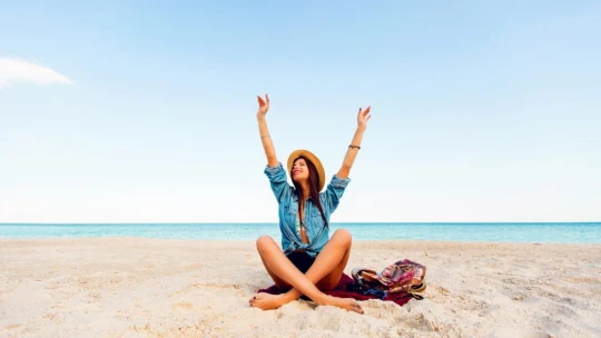 Leto „hore bez“: V ktorých krajinách už nepotrebujete rúško ani covid pas?