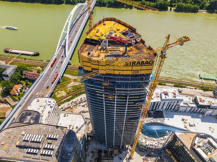 Slovensko má novú najvyššiu budovu. Eurovea Tower narastie ešte o vyše 40 metrov_2