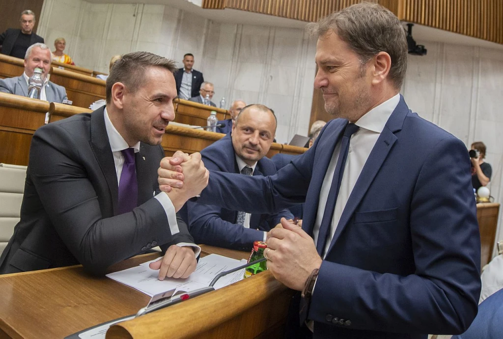 Parlament prelomil veto prezidentky. Protiinflačnú pomoc schválil v pôvodnom znení