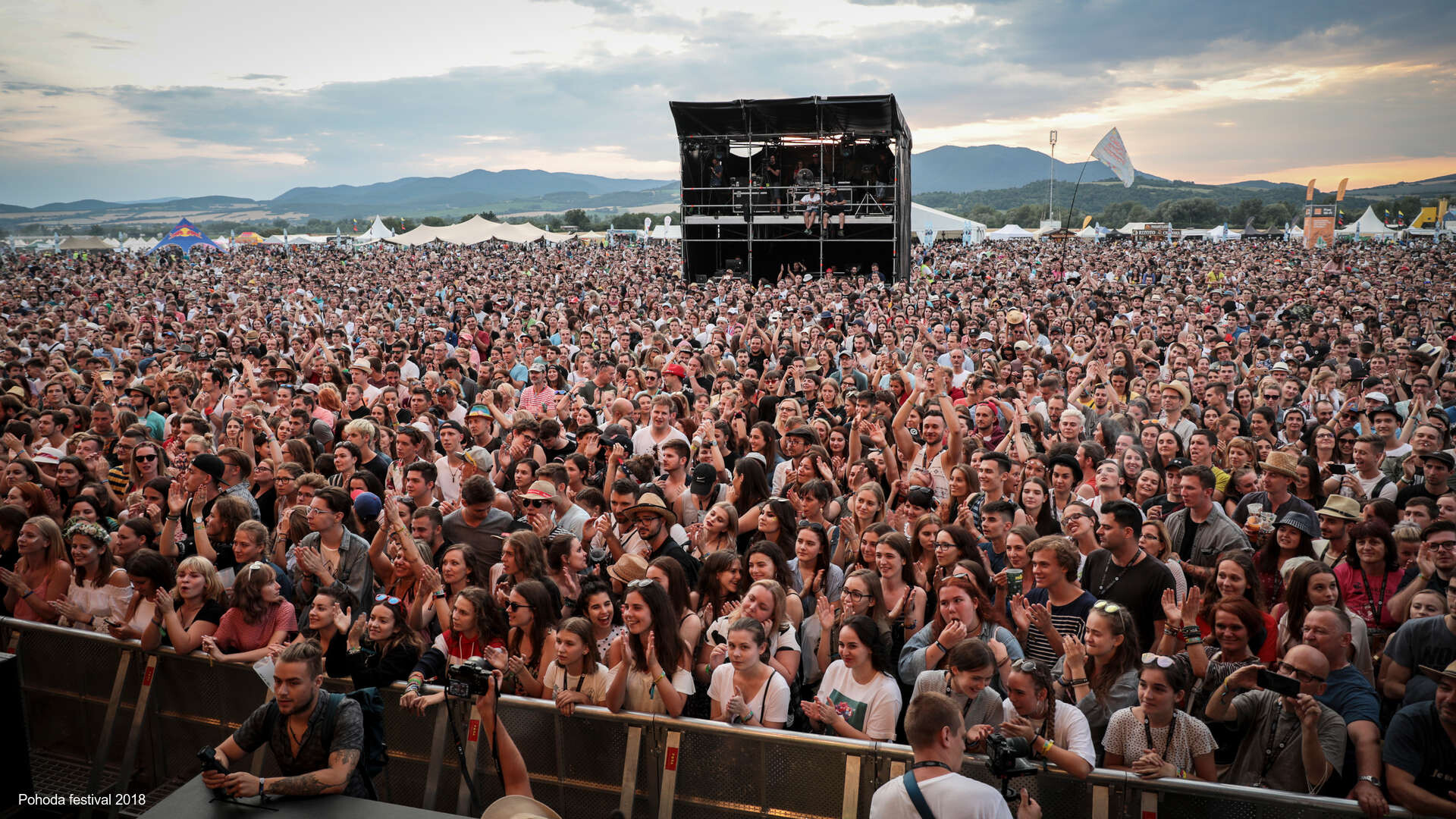 O tomto momente sme snívali: Letné festivaly a veľké koncerty sú späť!