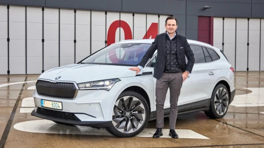 Každá piata škodovka bude už za tri roky na elektrinu, verí jej odchádzajúci šéf