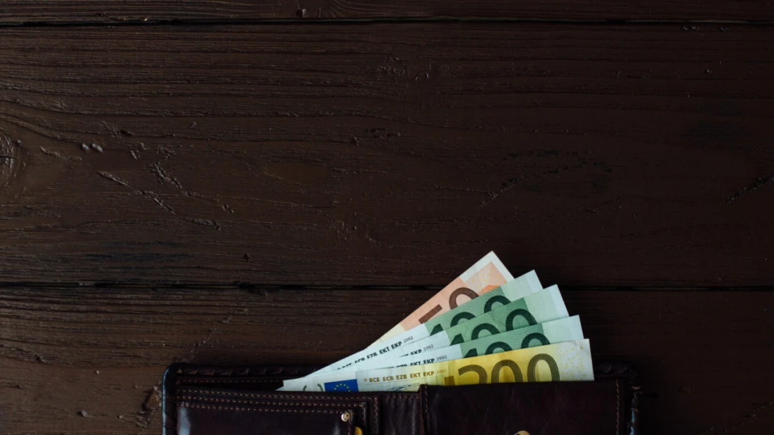 Investorom v celej eurozóne sa v septembri zhoršila nálada. Dôvera v ekonomiku klesla