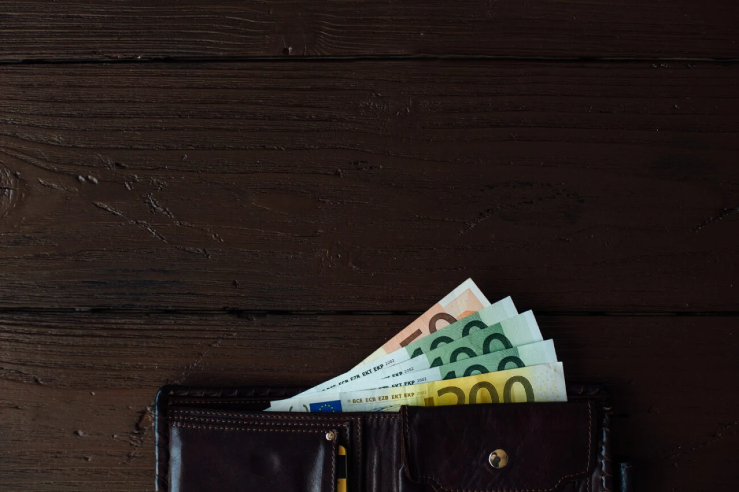 5 dôvodov, prečo začať investovať práve teraz. Aj napriek vojne a rastúcim cenám