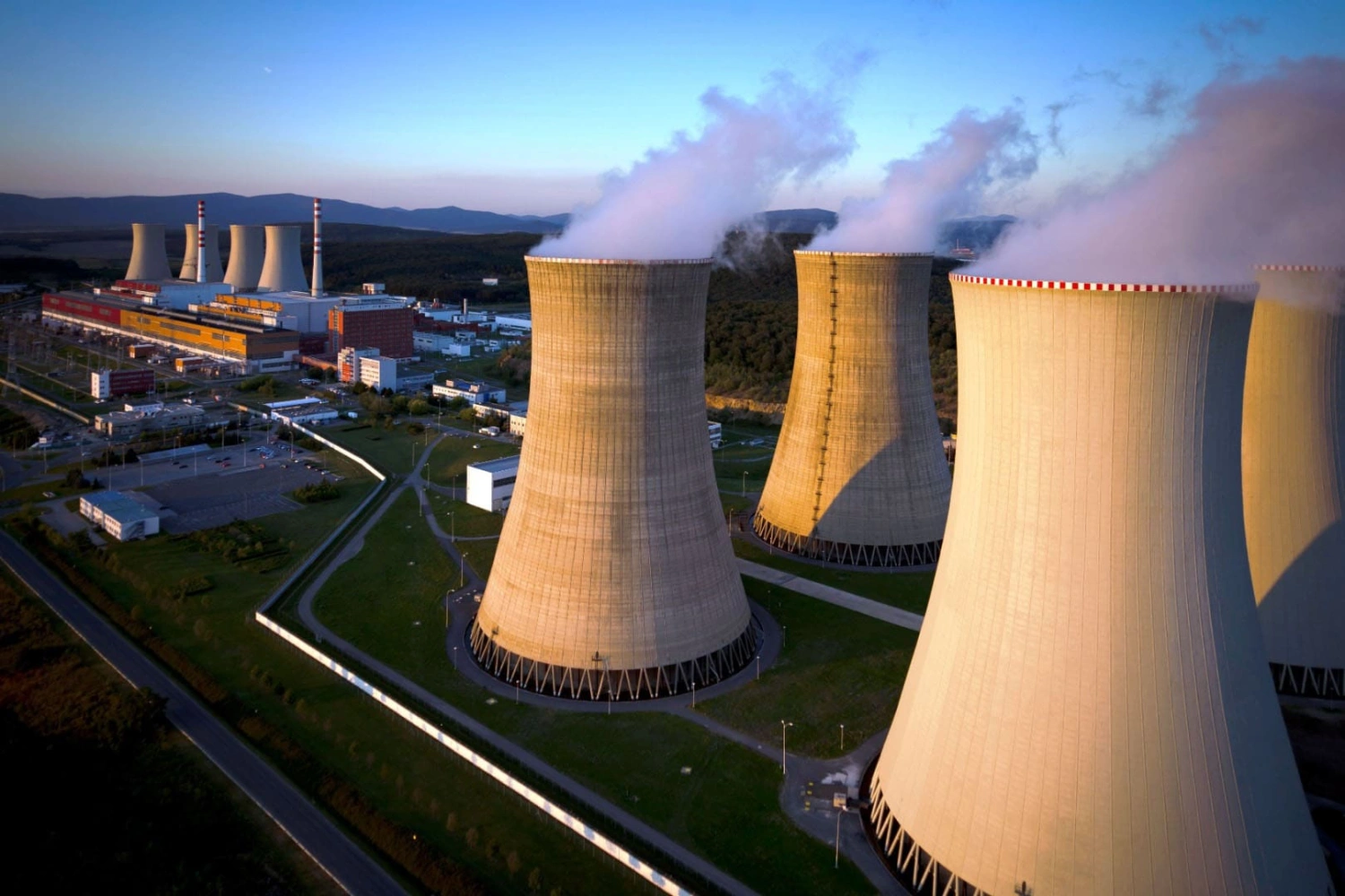 Heger: Jadrová energia je odpoveďou na energetickú krízu aj klimatické ciele