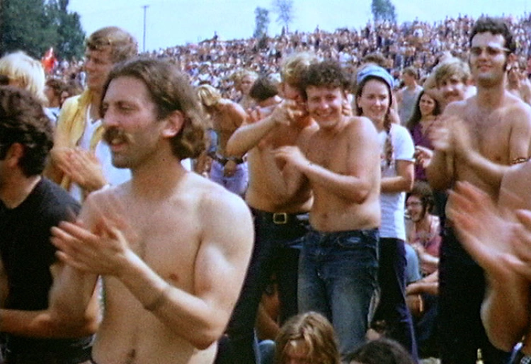 Bahno, sex, drogy a Hendrix o deviatej ráno. Ako to vyzeralo na Woodstocku ’69?_0