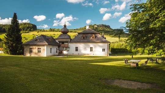 Chátrajúcemu kaštieľu na Orave vrátil dušu. Motivovala ma túžba niečo zachrániť, hovorí