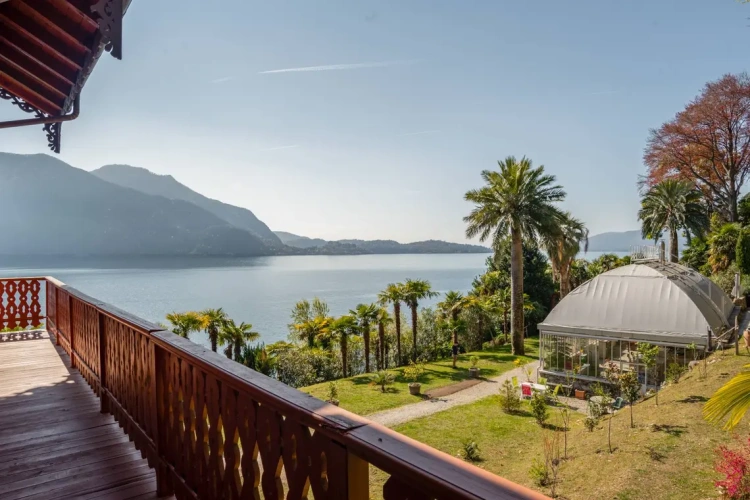 Návrat slávy: Historická talianska vila pri jazere Maggiore je na predaj za 6,8 milióna eur_12