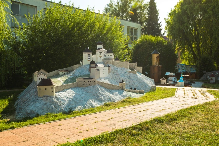 Najviac hradov na jednom mieste. Park miniatúr v Podolí je svetový unikát_4