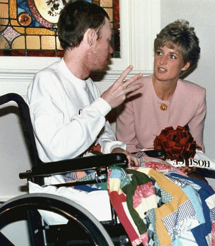 Pred 25 rokmi nás opustila princezná Diana. Ikona, ktorú dodnes obdivuje celý svet_10