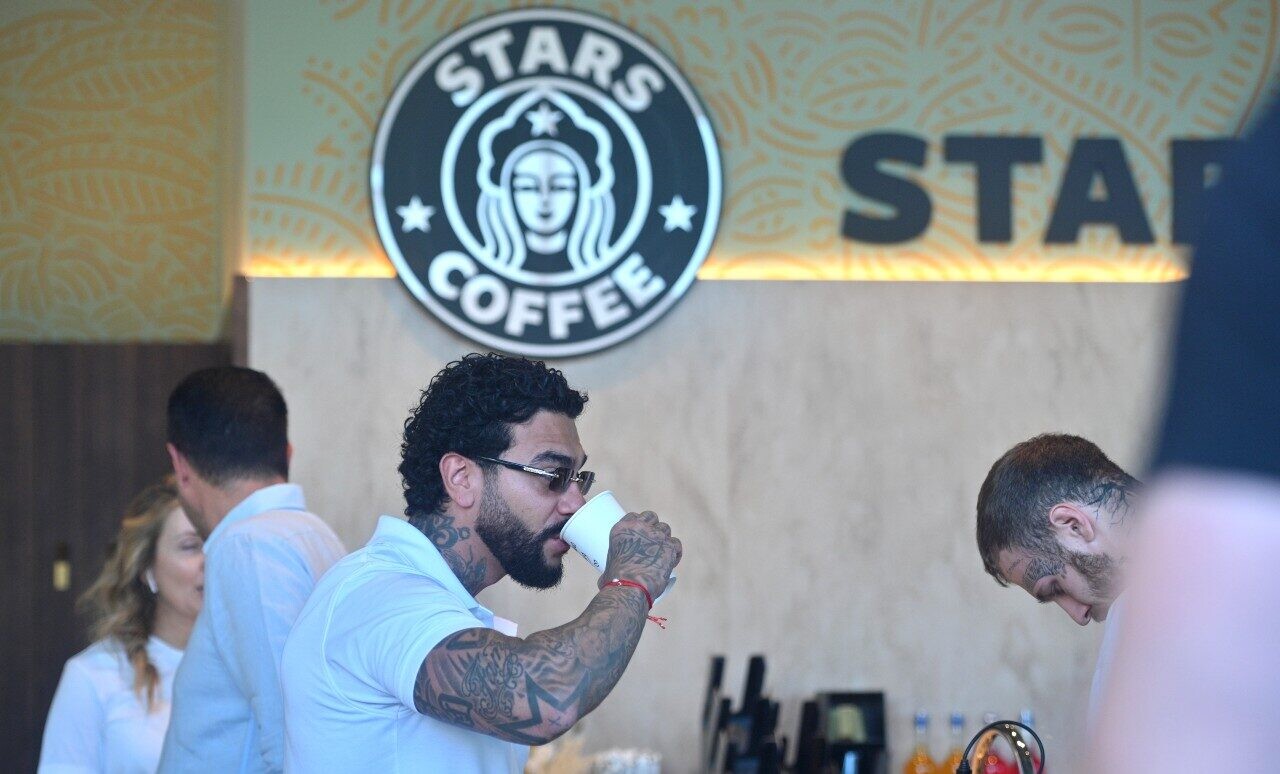 Rusi už majú náhradu za Starbucks. Prvú kaviareň otvorili v Moskve