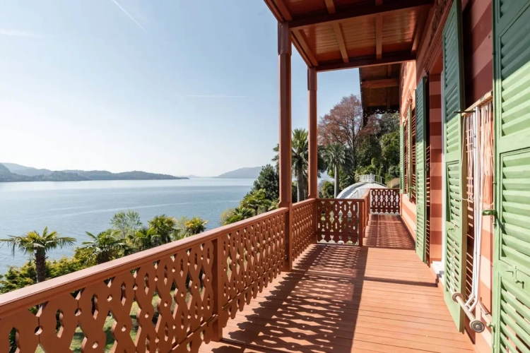 Návrat slávy: Historická talianska vila pri jazere Maggiore je na predaj za 6,8 milióna eur_0