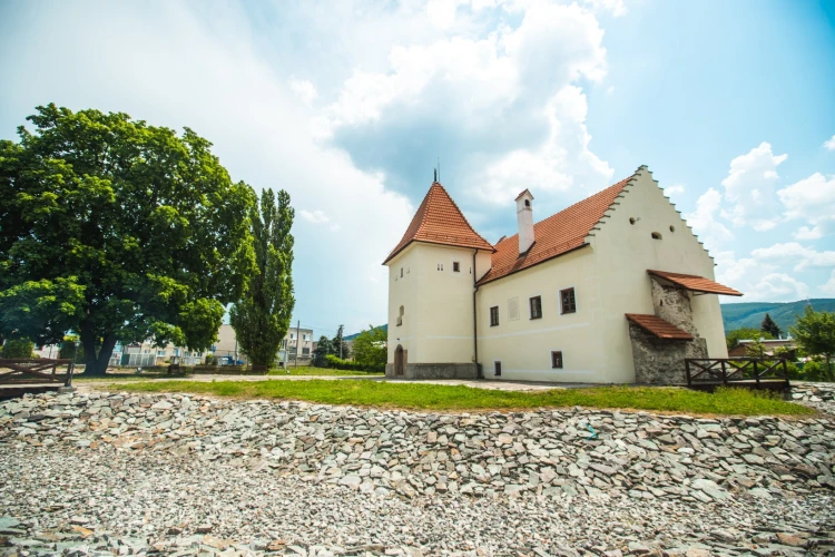 Jazda na koni či obed na hrade. Urobte si výlet po Trenčianskom a Nitrianskom kraji_3