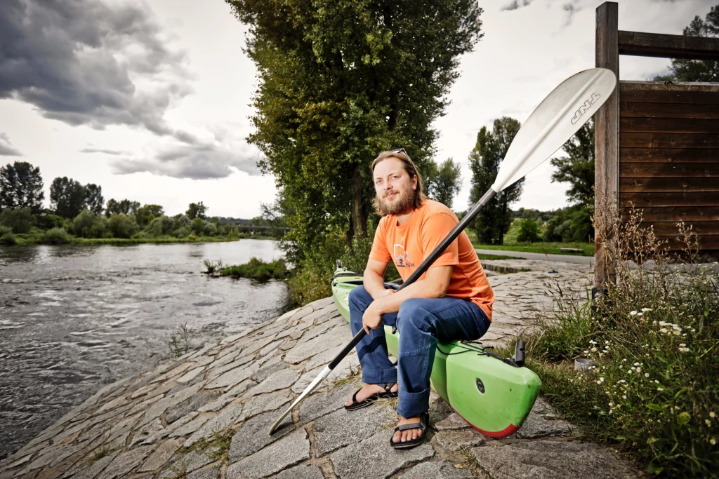 Z Olomouca do Turecka na kajaku. O práci cestovateľa, slobode i delfínoch pri lodi